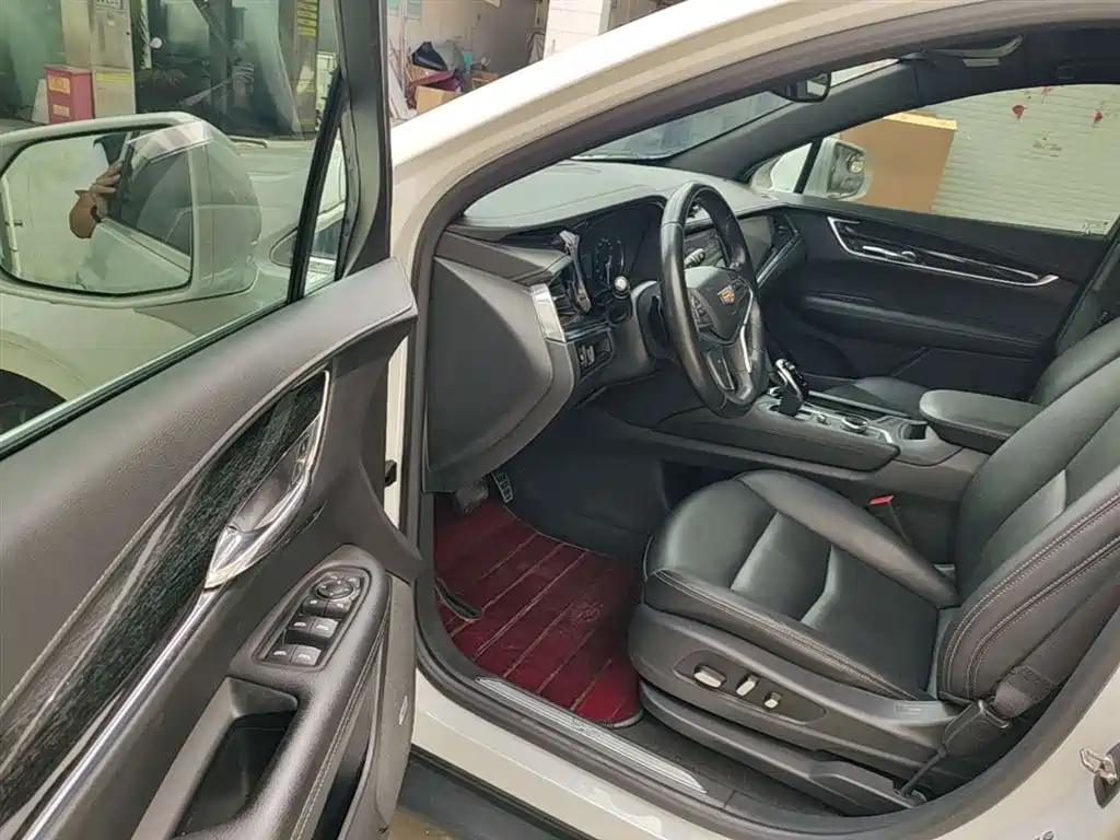 Cadillac XT5 2021 28T Luxury фото 16