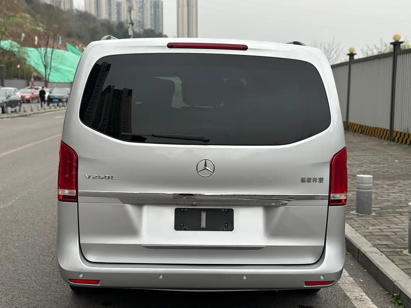 Mercedes-Benz V-Class 2016 V 260 L Premium Long фото 15