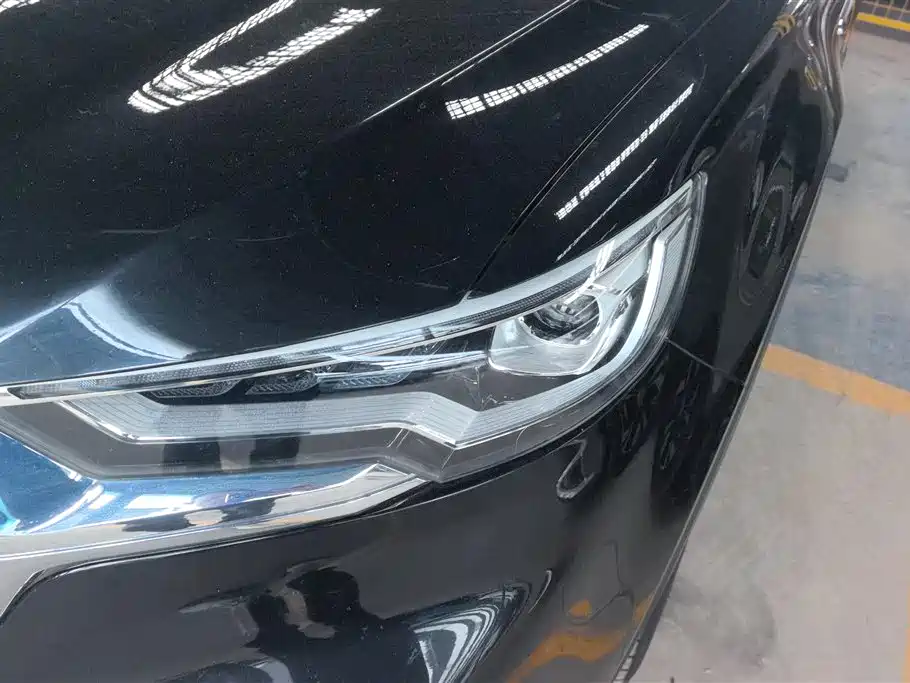Hongqi HS5 2022 2.0T Smart Connect Flagship AWD Edition фото 5