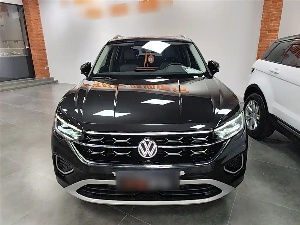 Volkswagen Tayron 2024 300TSI 2WD Luxury Plus Advanced фото 3