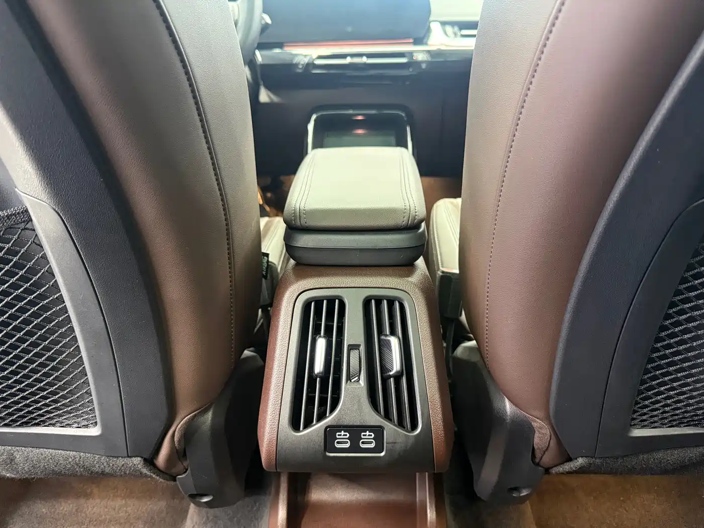 BMW X1 2023 sDrive20Li X Design Package фото 18