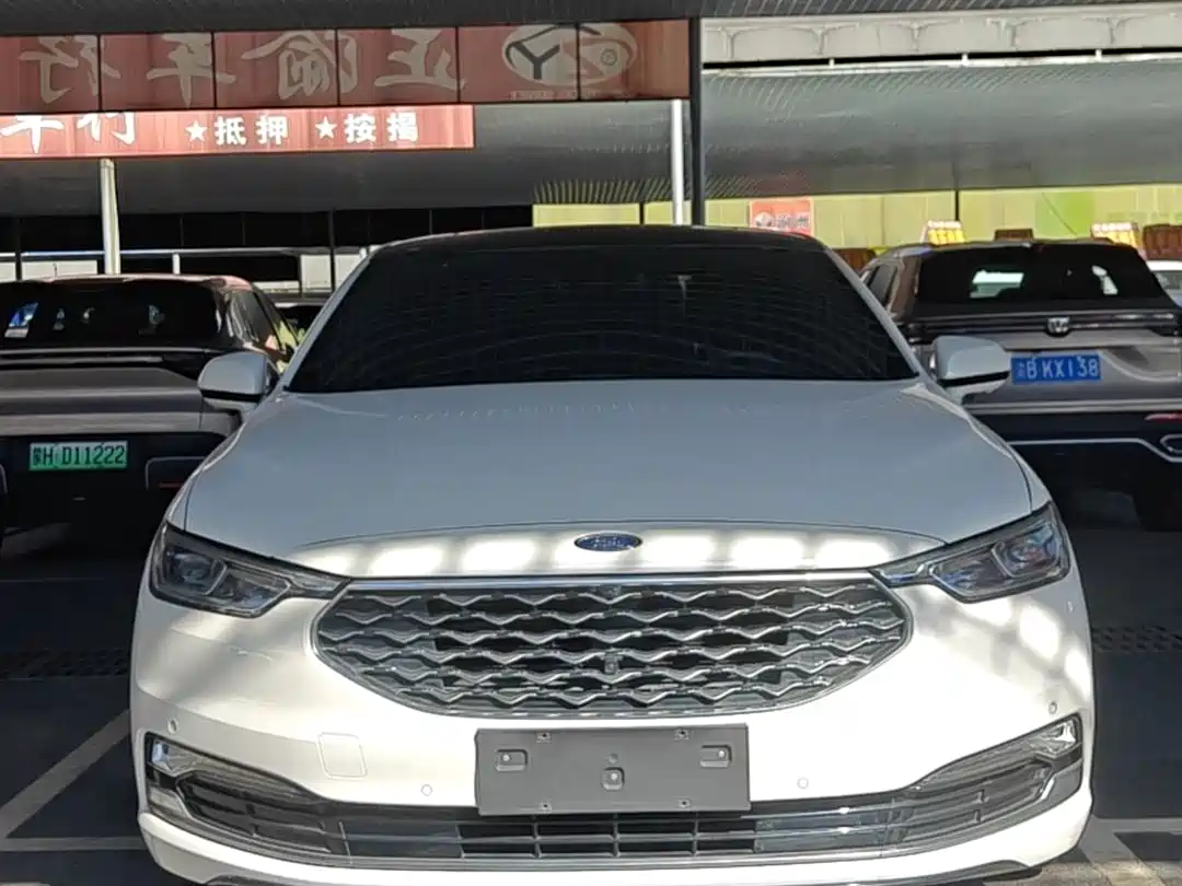 Ford Taurus 2021 2019 EcoBoost 245 Vignale Ultimate Edition