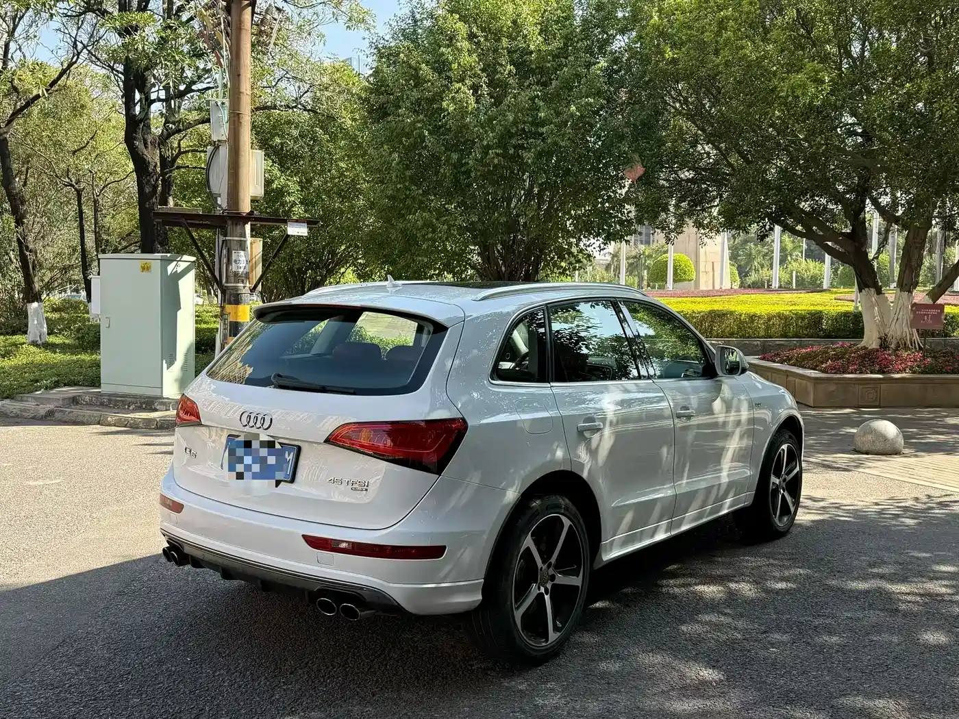Audi Q5 (Import) 2013 45 TFSI quattro Sport фото 9