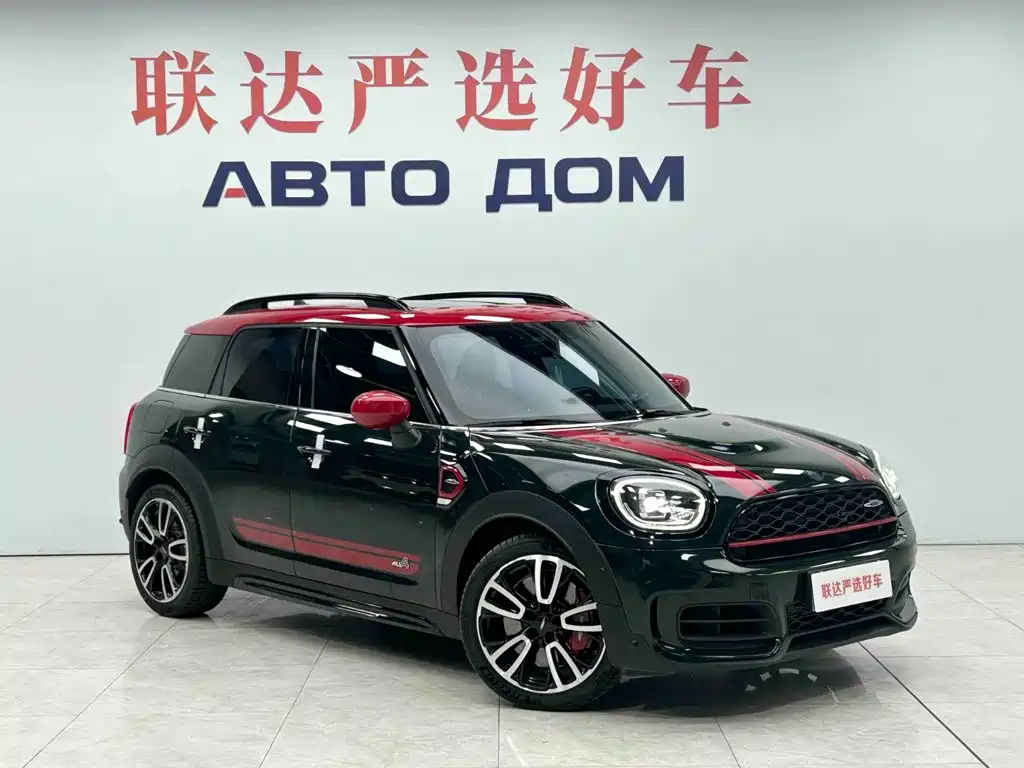 Фото 3 - MINI JCW COUNTRYMAN