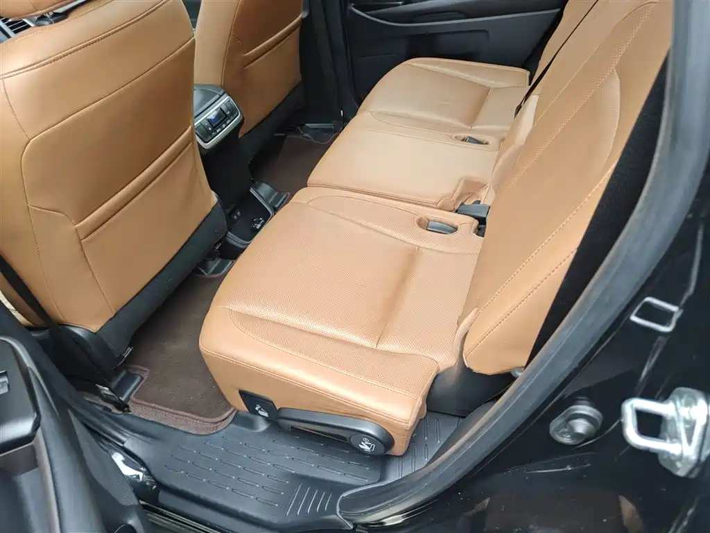 Toyota Highlander 2018 Model 2.0T 4WD Knight Edition 7-Seater China VI фото 10