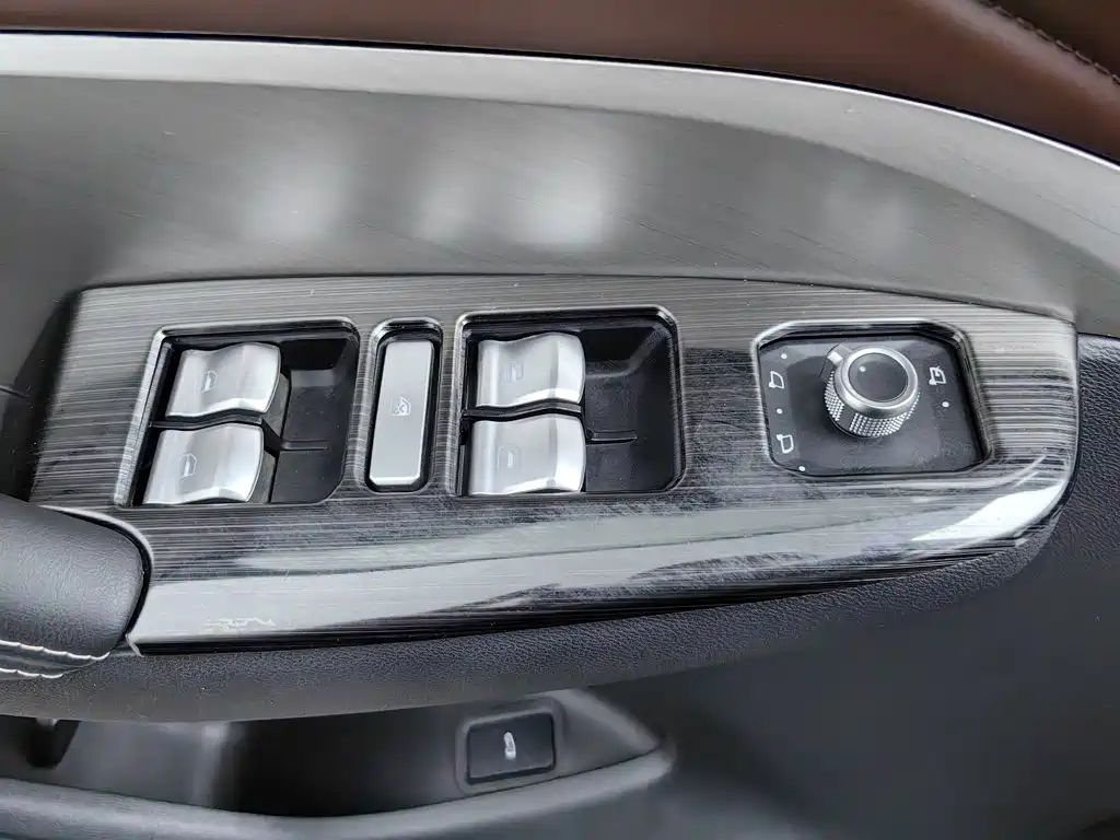 WEY VV6 2019 2020 2.0T 2WD Smart Protection+
