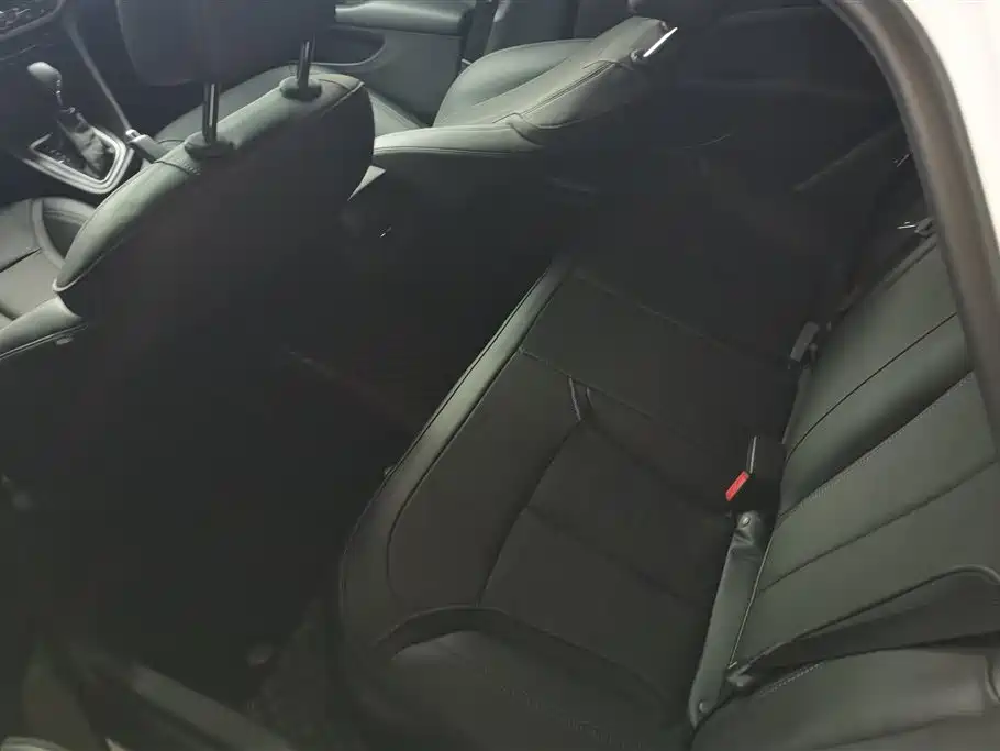 Buick Excelle 2019 18T Auto Connected Elite China VI фото 11