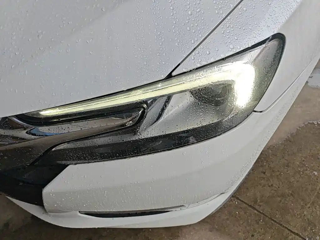DS 5LS 2014 2014 1.6T Luxury THP160