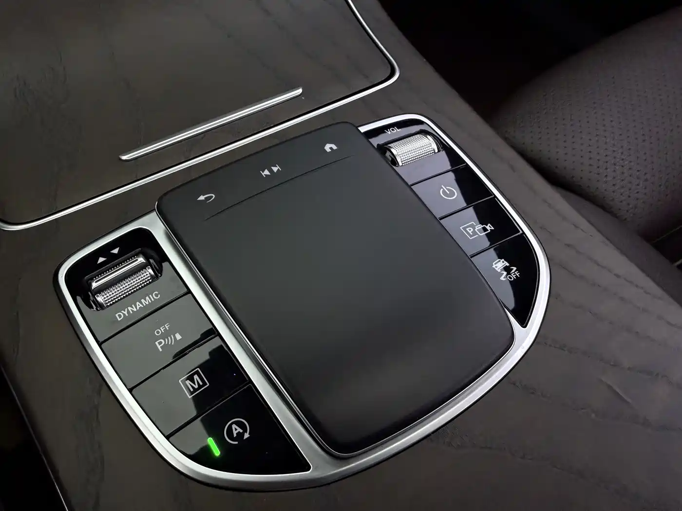 Mercedes-Benz GLC 2020 Facelift GLC 300 L 4MATIC Dynamic фото 13