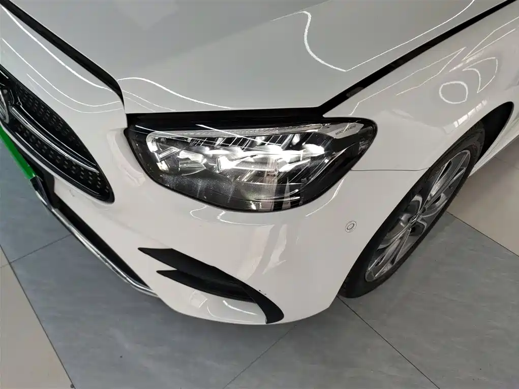 Mercedes-Benz E-Class 2022 Model Facelift III E 300 L Sport Fashion фото 18