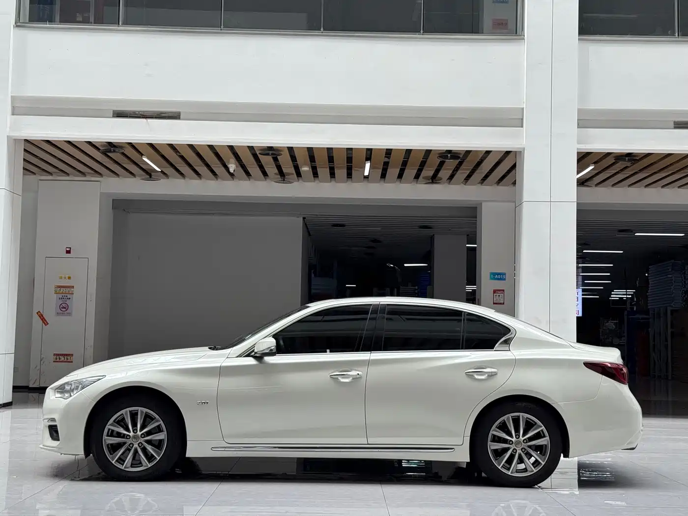 Infiniti Q50L 2023 2022 2.0T Premium Edition