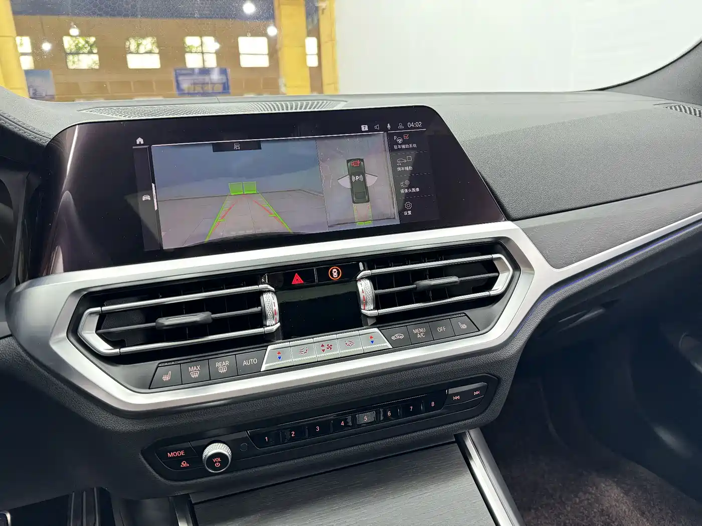 BMW 4 Series 2022 Second Facelift 430i M Sport Shadow Edition фото 4