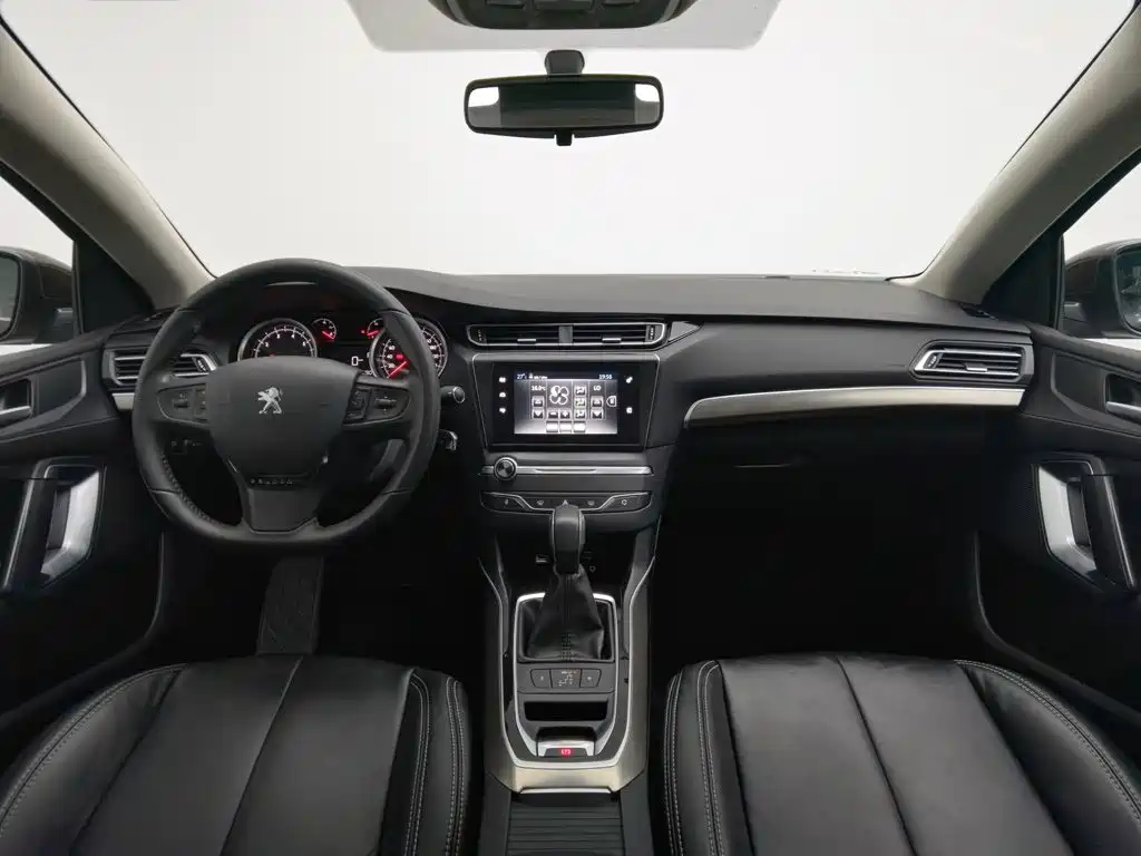 Фото 5 - Peugeot 408