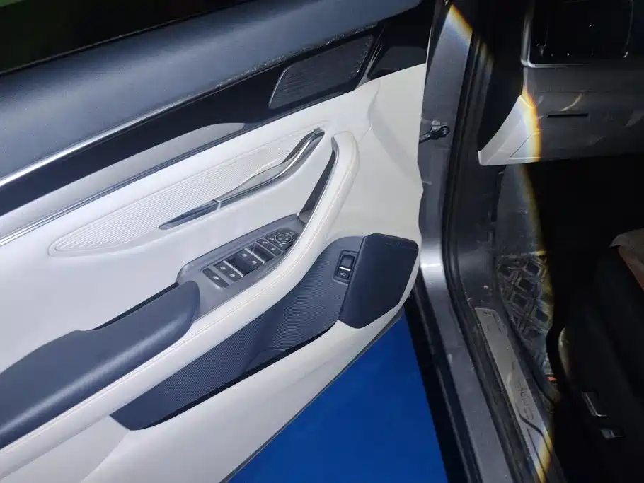 Фото 7 - BYD Qin PLUS