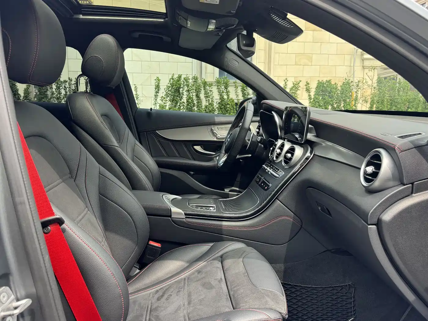 Mercedes-Benz GLC Coupe AMG 2020 AMG GLC 43 4MATIC Coupe SUV фото 9