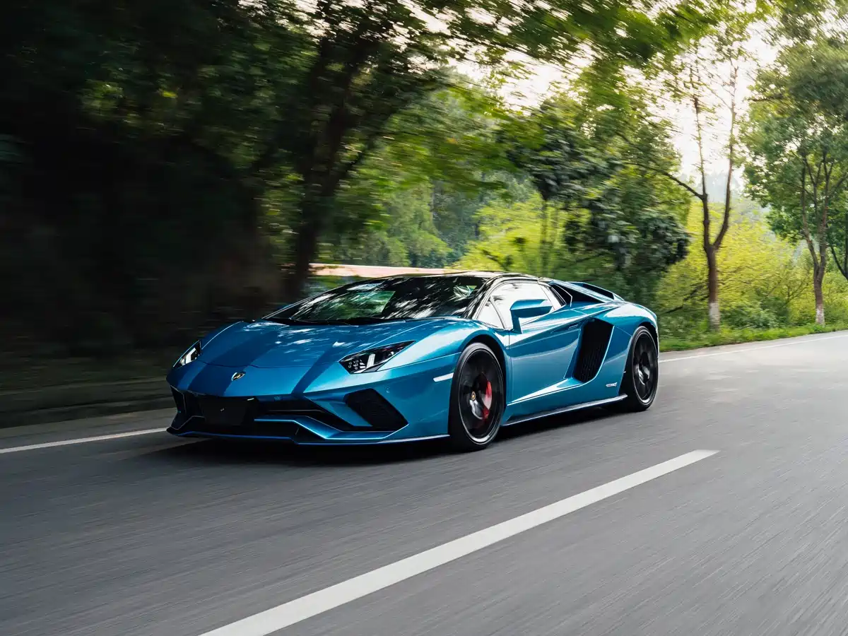 Фото 5 - Lamborghini Aventador