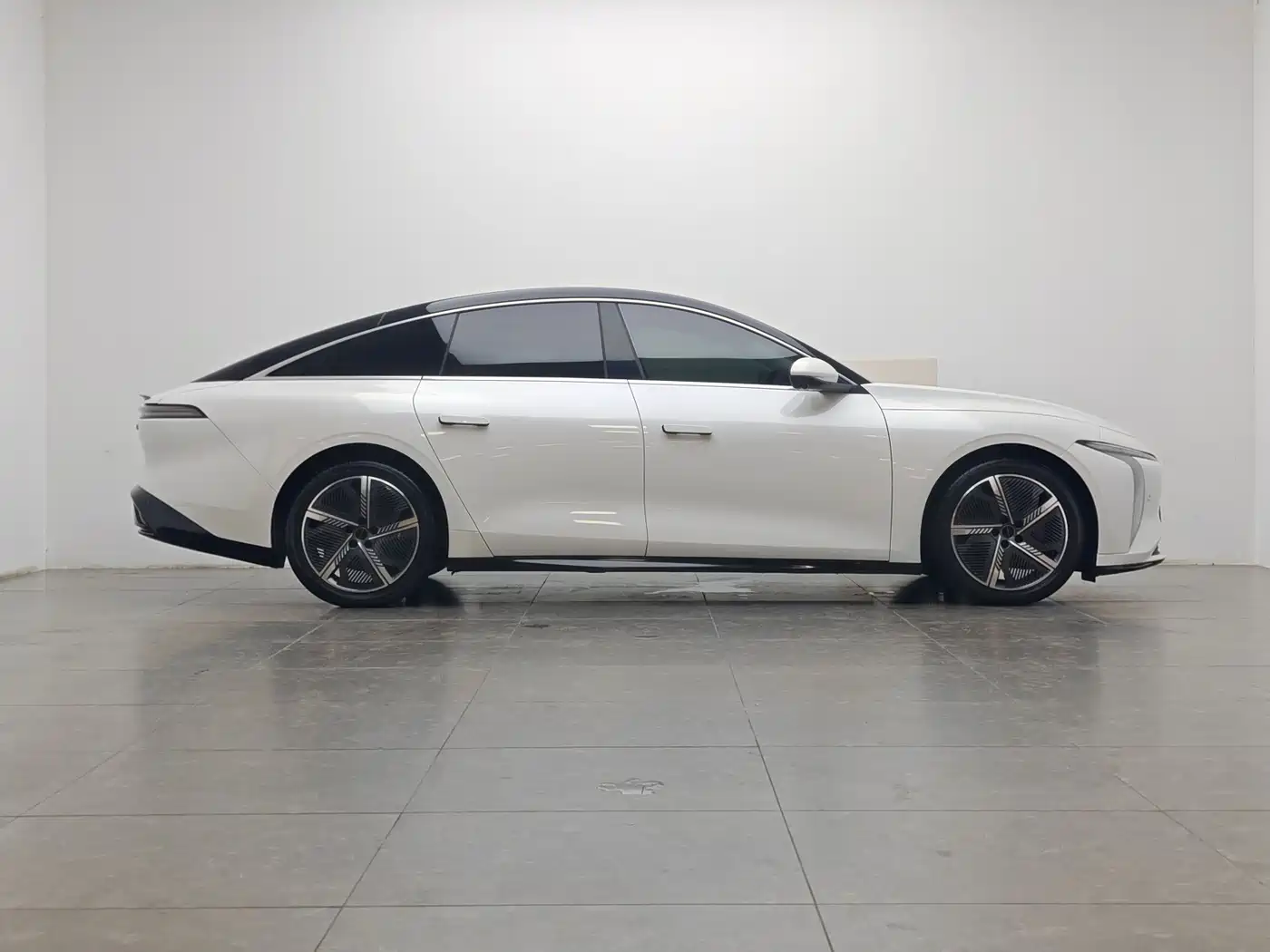 Dongfeng Fengxing Stellar S7 2024 2024 555 Luxury Edition