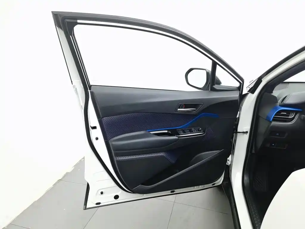 Toyota IZOA 2021 2020 2.0L Yi Chi Edition