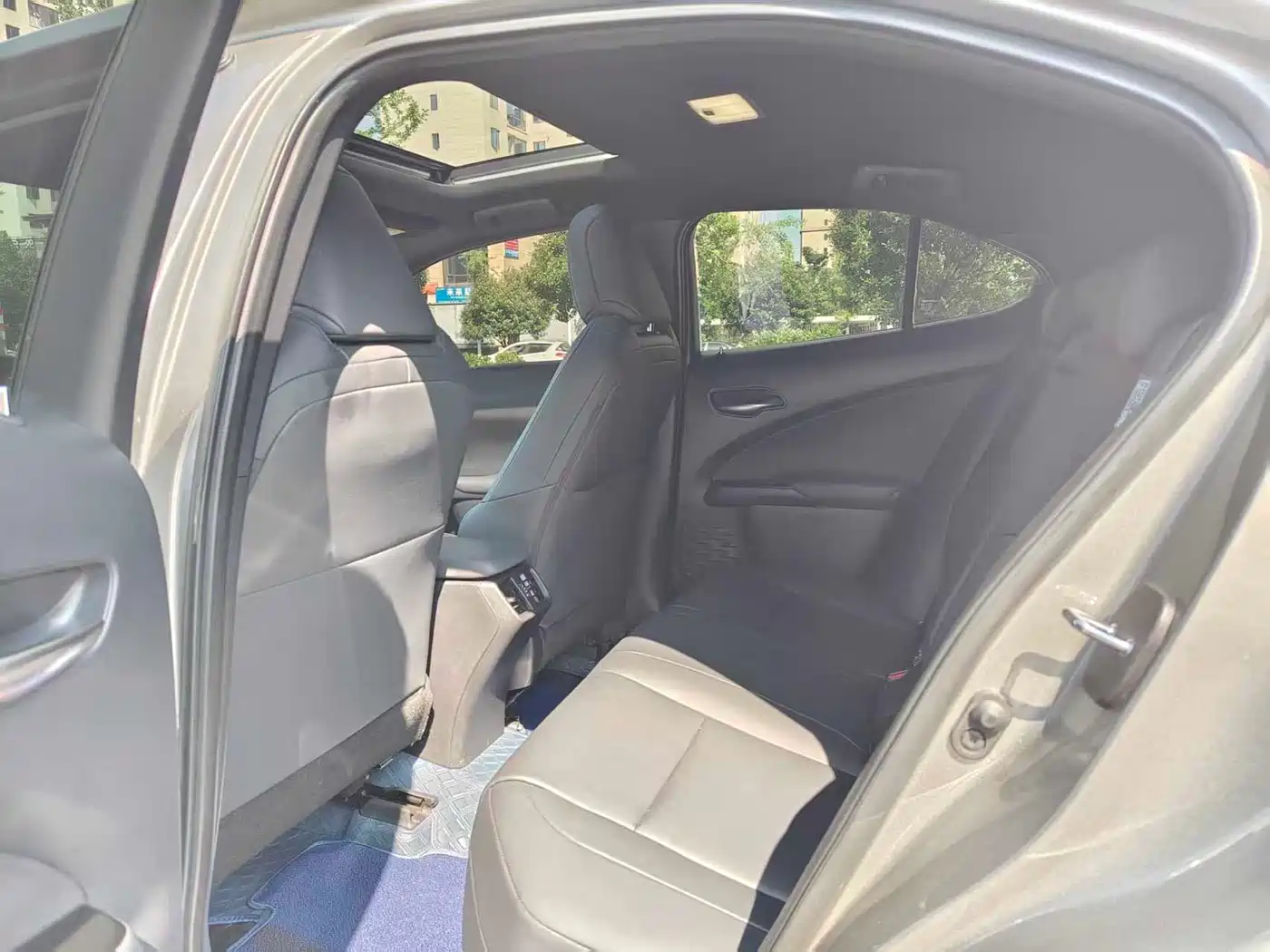 Lexus UX 2022 2020 200 Special Edition