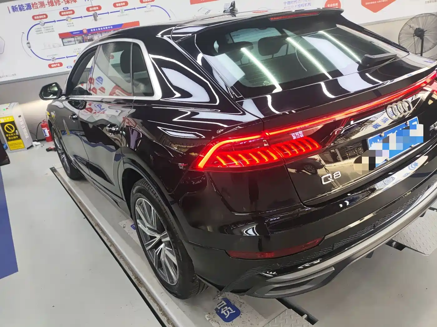 Audi Q8 2020 2019 45 TFSI Premium Dynamic