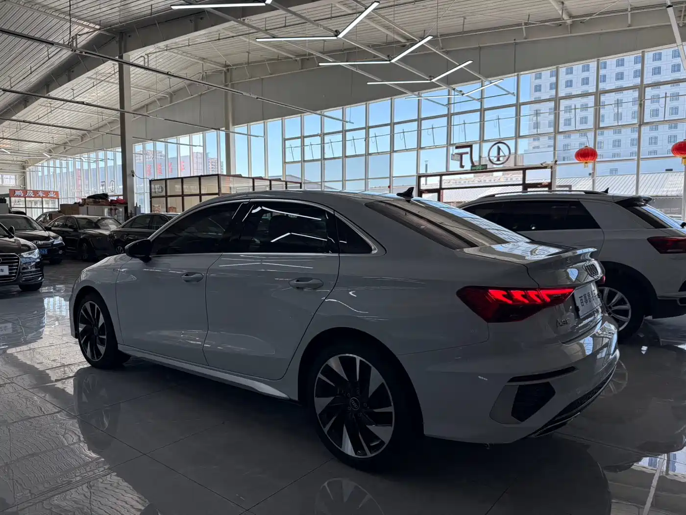 Audi A3 2023 A3L Limousine 35 TFSI Fashion Sport фото 7