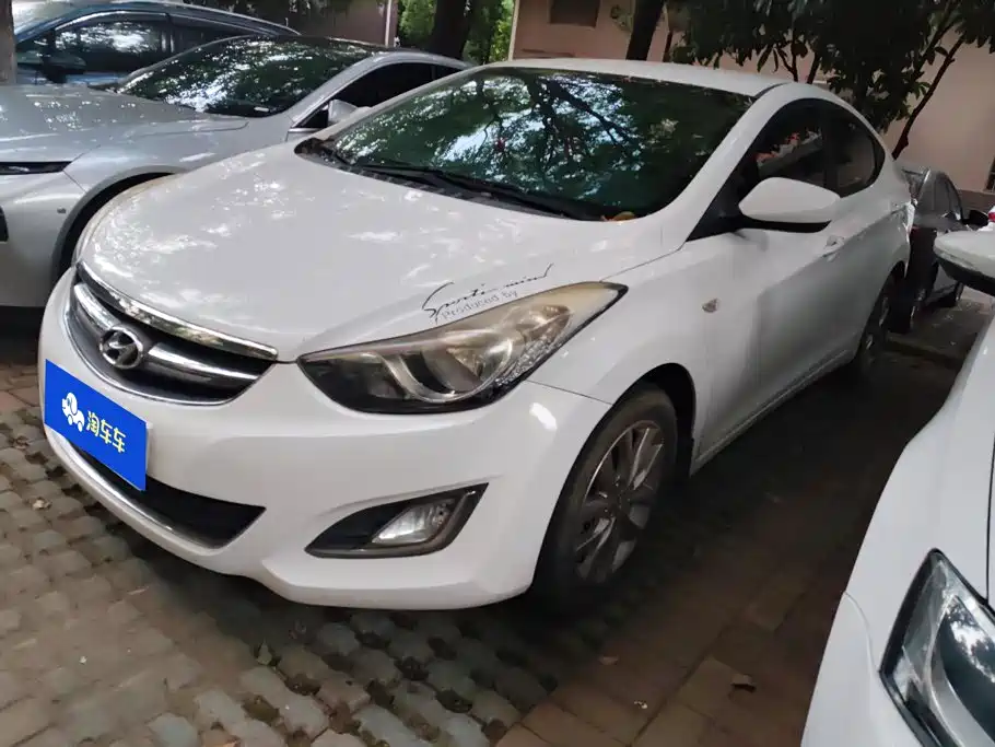 Hyundai Langdong 2015 2015 1.6L Auto Trend