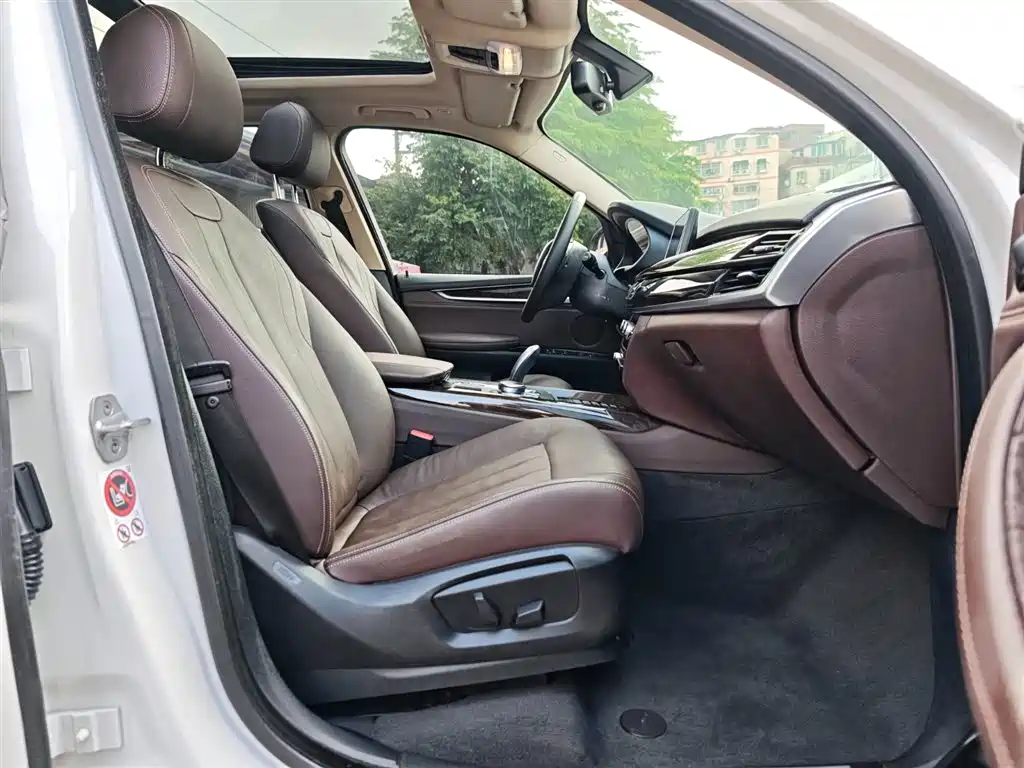 BMW X5 (Import) 2017 xDrive28i фото 21
