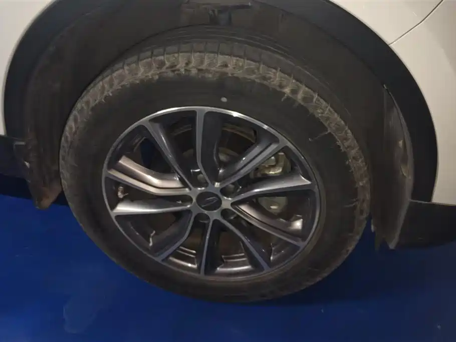 GEELY AUTOMOBILE BOYUE