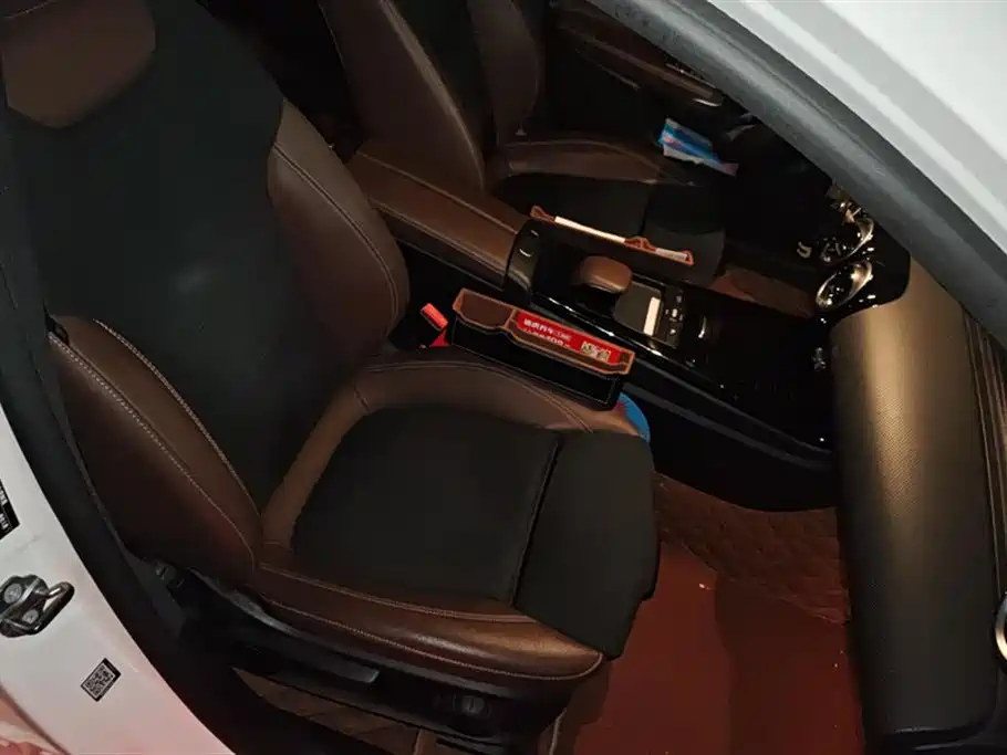 Mercedes-Benz A-Class 2019 A 180 L Sport Sedan фото 8