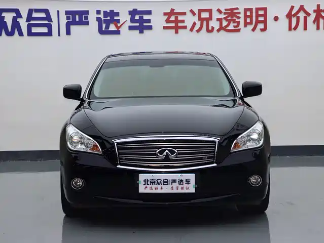 Infiniti Q70 2013 Q70L 2.5L Premium — фото 3