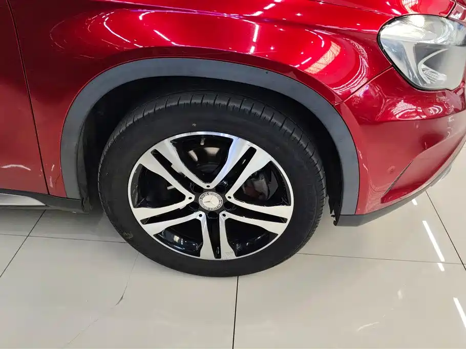 Mercedes-Benz GLA 2016 GLA 200 Dynamic фото 6