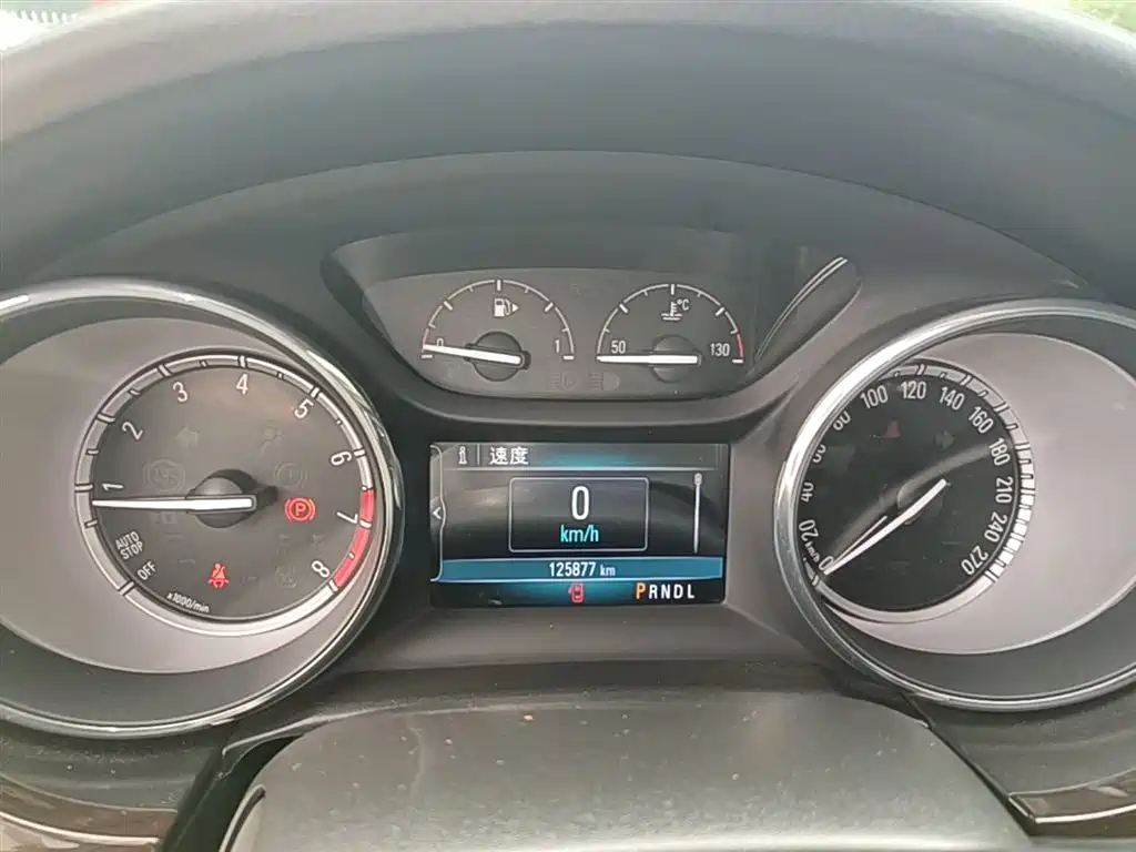 Buick Verano 2019 Sedan 20T Dual Clutch Leading фото 12