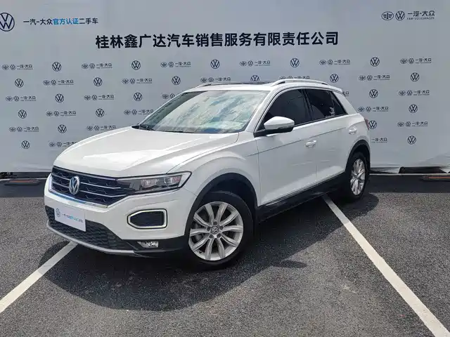 Volkswagen T-ROC 2019 230TSI DSG 2WD Progressive Type China V — фото 1