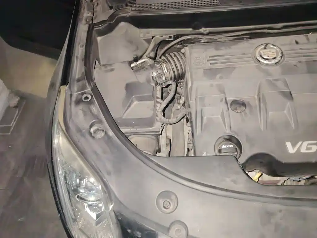 Cadillac SRX 2015 2015 3.0L Leading