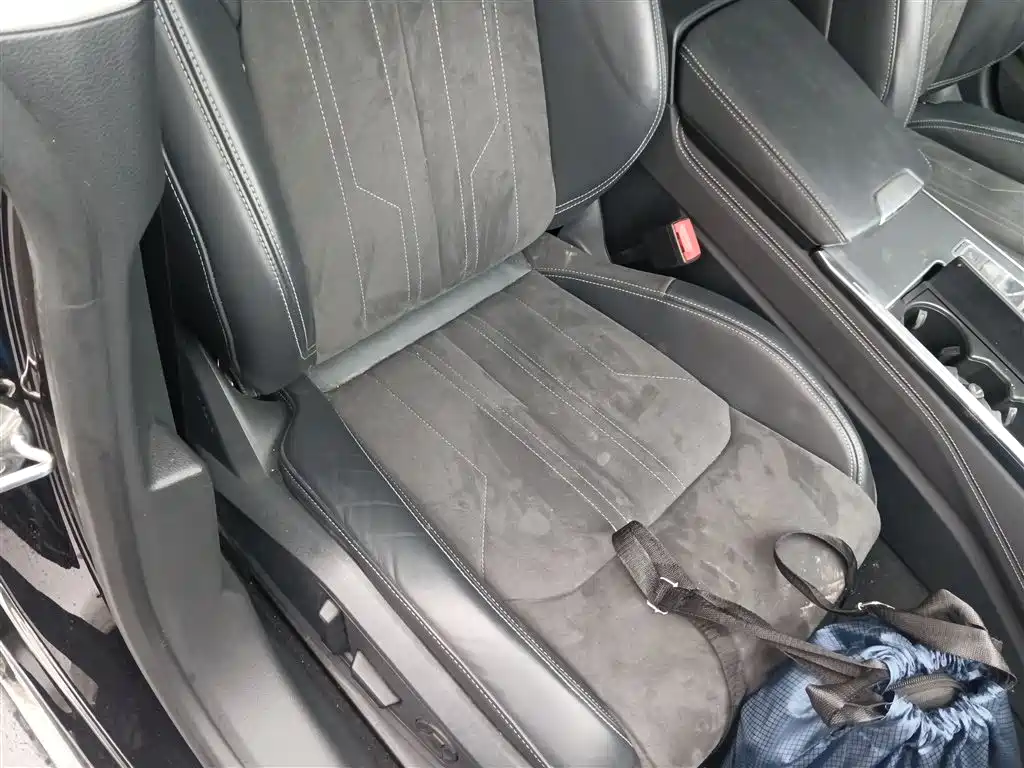 Audi A7L 2024 45 TFSI Luxury фото 25
