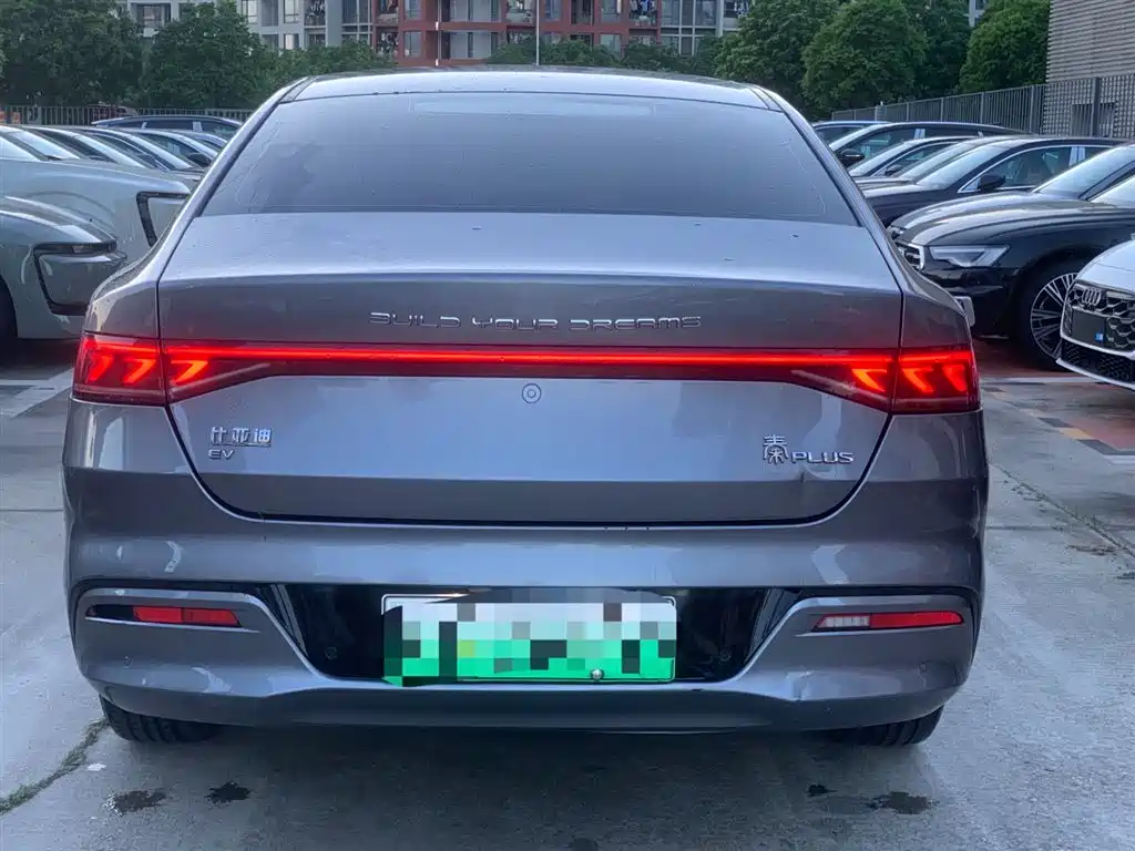 BYD Qin PLUS 2023 EV 510KM Travel Edition фото 3