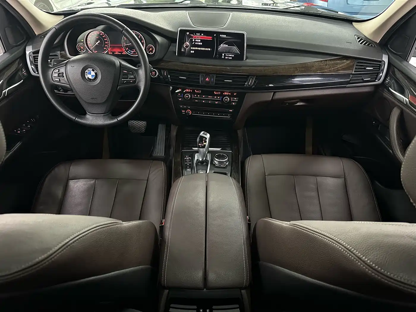 BMW X5 (Import) 2015 xDrive28i фото 4