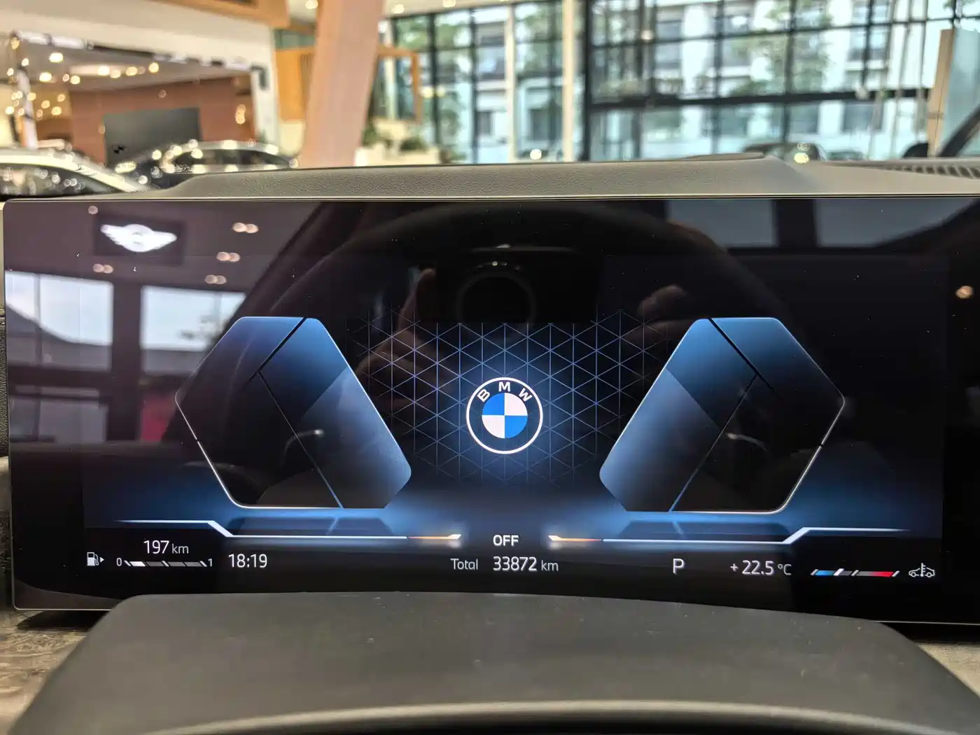BMW X5 2023 xDrive 30Li Premium M Sport Black Night Package фото 9