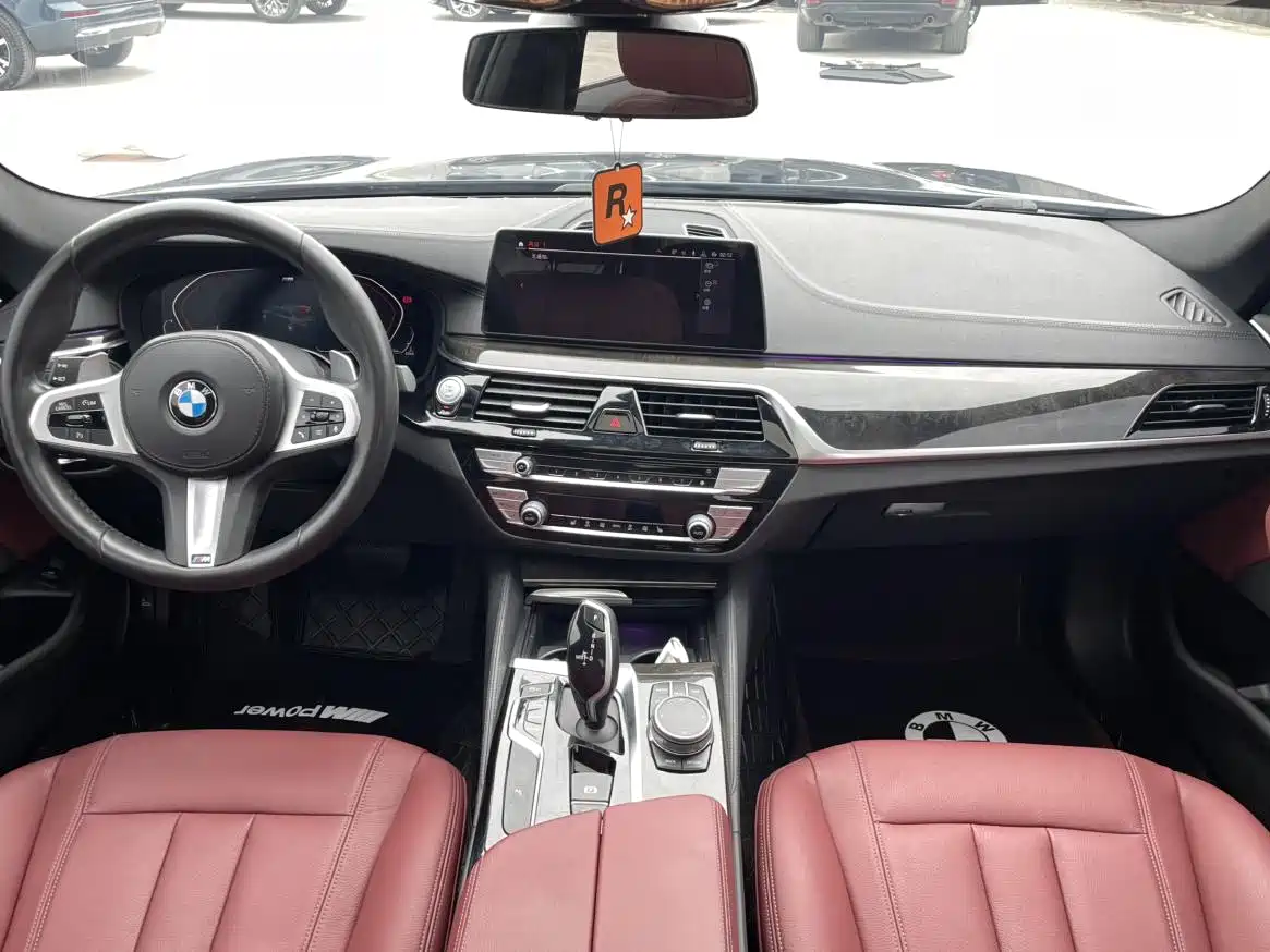 BMW 5 Series 2020 530Li Leading M Sport Package фото 9