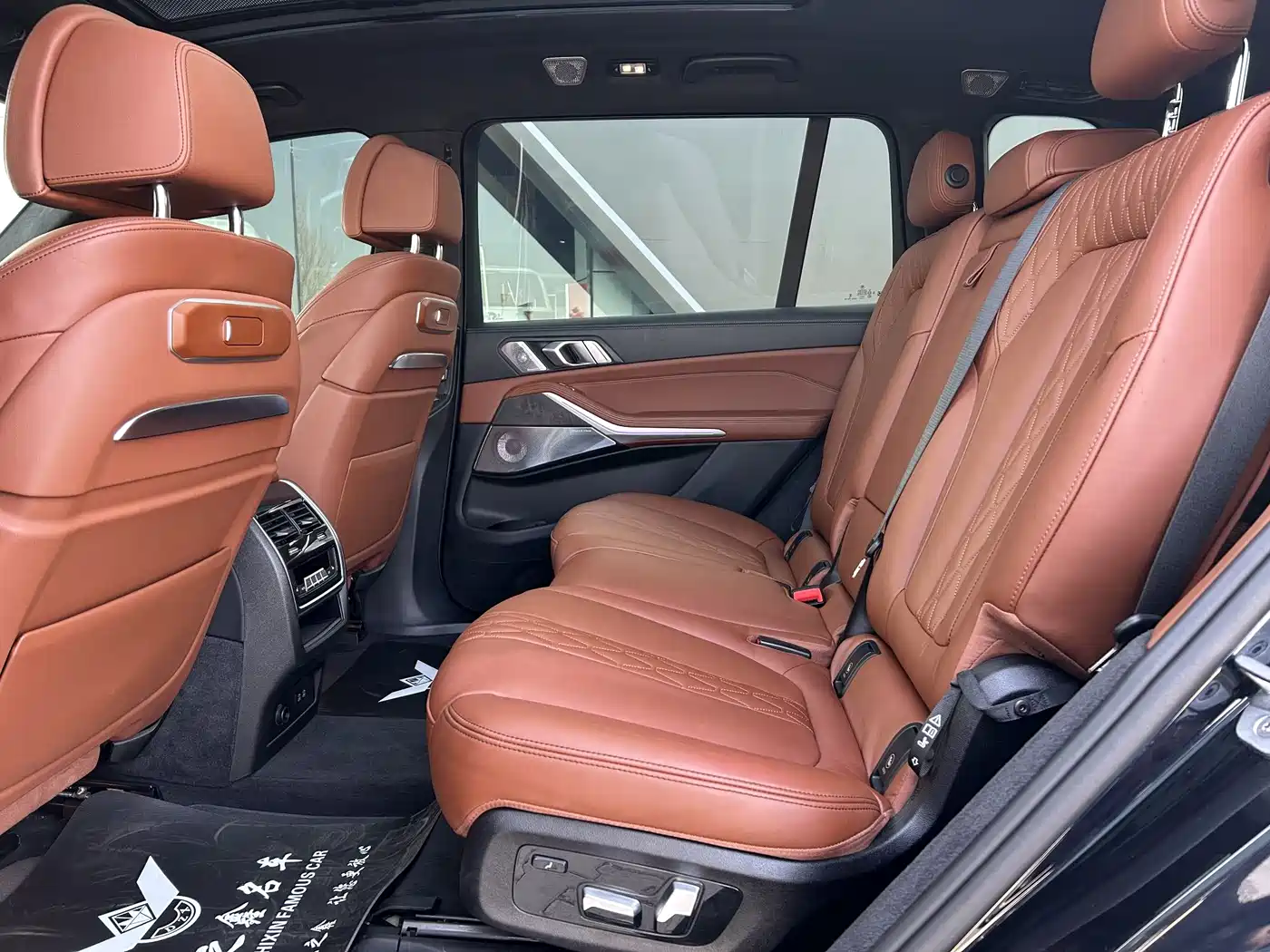BMW X7 2023 xDrive40i Exclusive M Sport Package фото 13