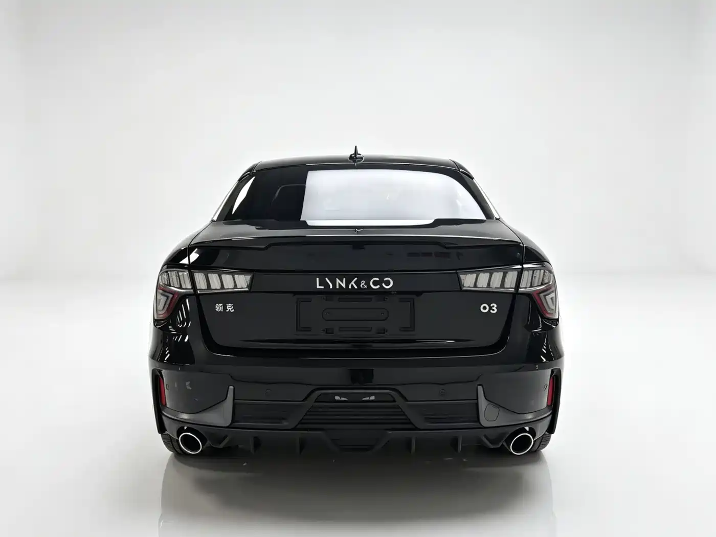 Lynk & Co 03 2021 2.0TD Auto Jin Pro фото 4