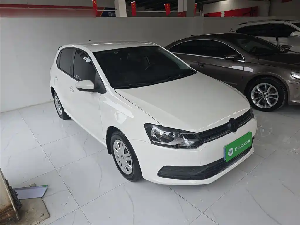 Volkswagen Polo 2018 1.5L Auto Safe Drive фото 4