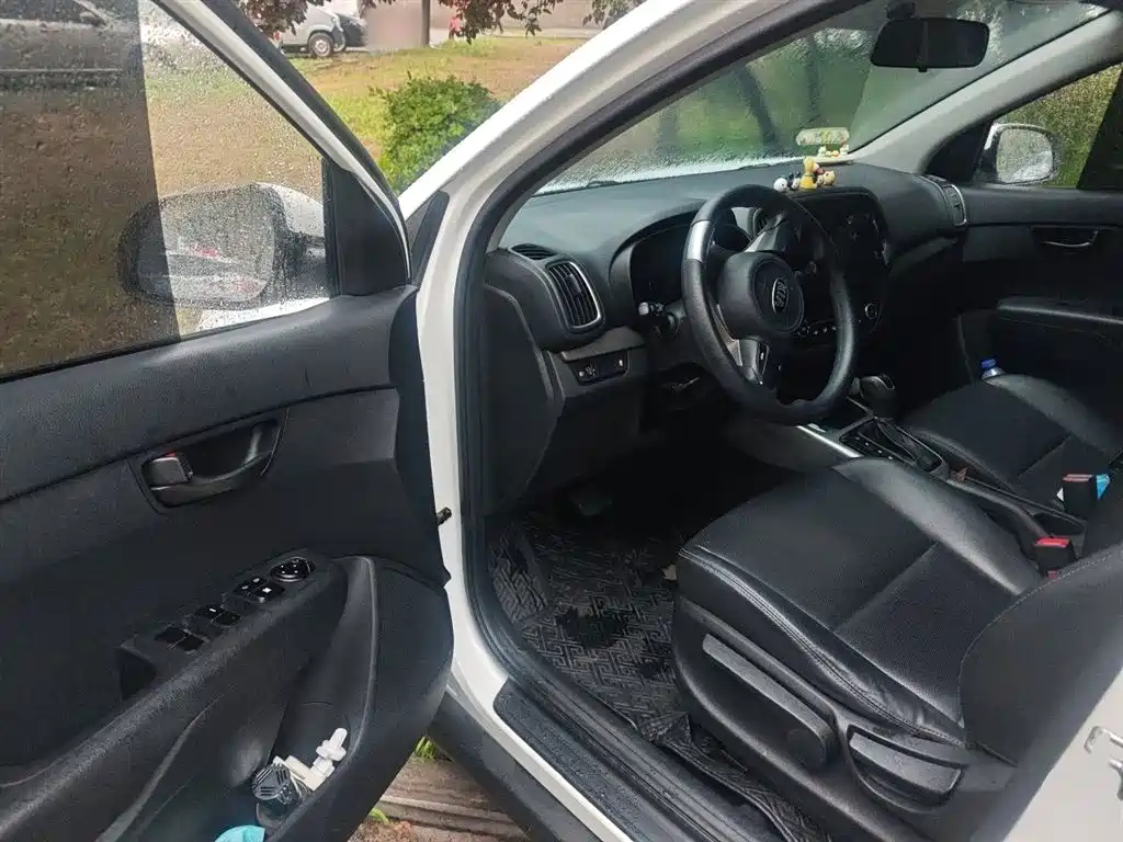 Kia KX3 Smart Run 2017 1.6L Automatic Proud Elegance Edition фото 14