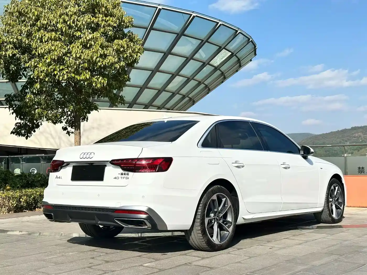 Audi A4L 2024 40 TFSI Fashion Dynamic фото 5
