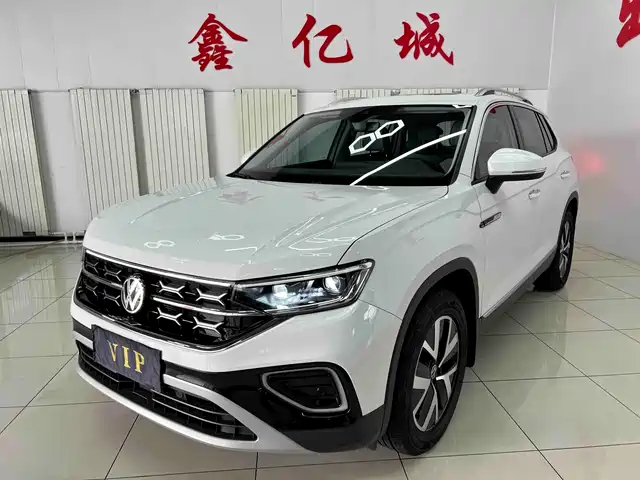 Volkswagen Tayron 280TSI, Люкс, моноприводный, Plus, Продвинутая