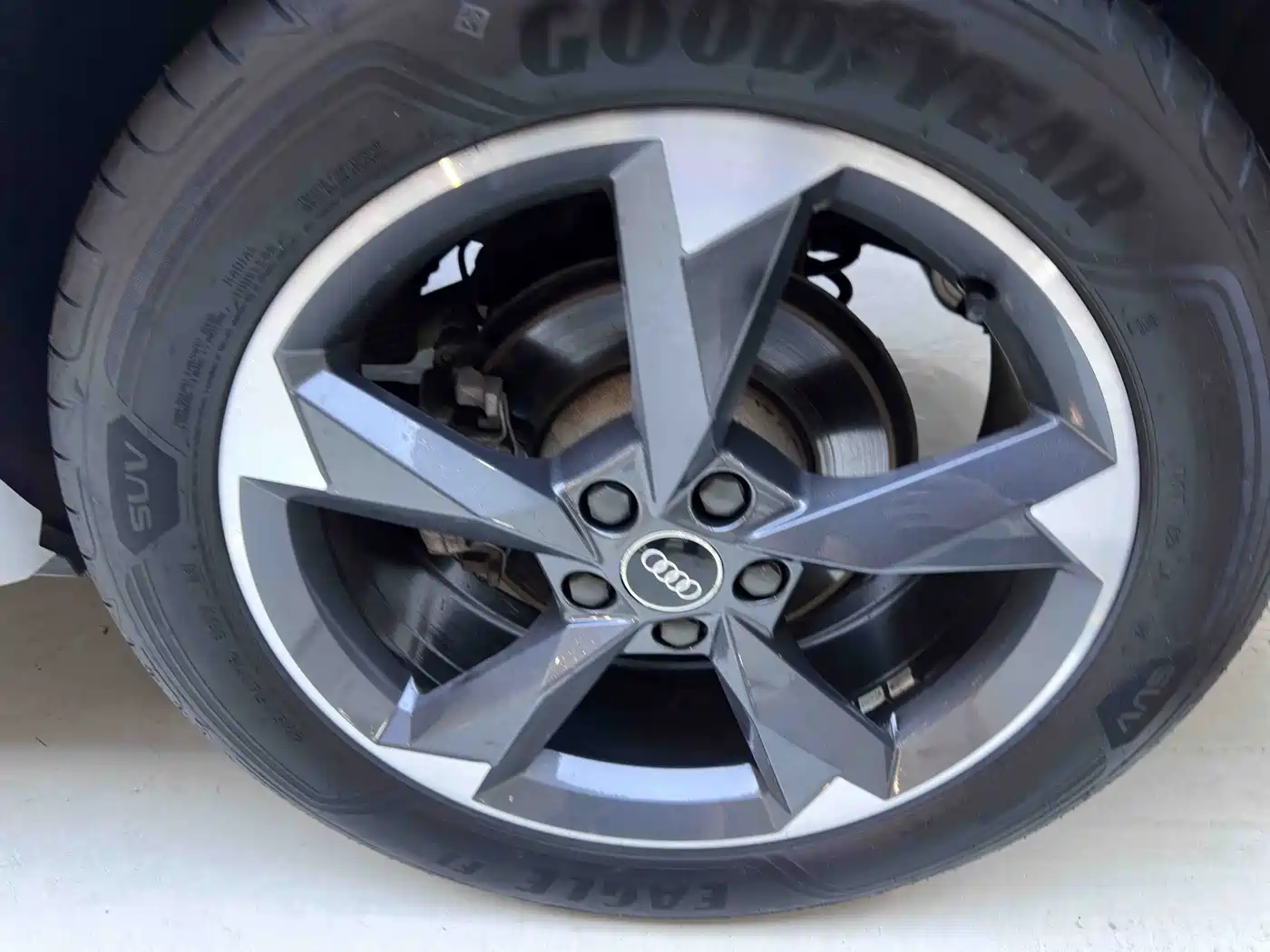 Audi Q3 2023 35 TFSI Fashion Dynamic (1.4T) фото 21