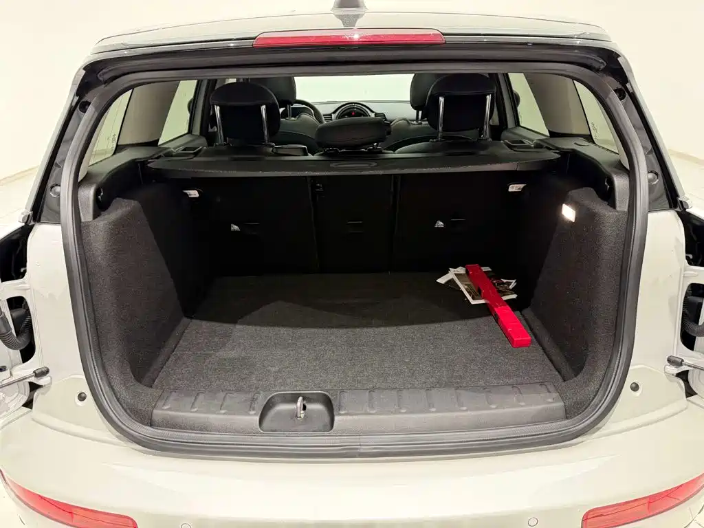MINI CLUBMAN 2023 2023 1.5T COOPER Connoisseur