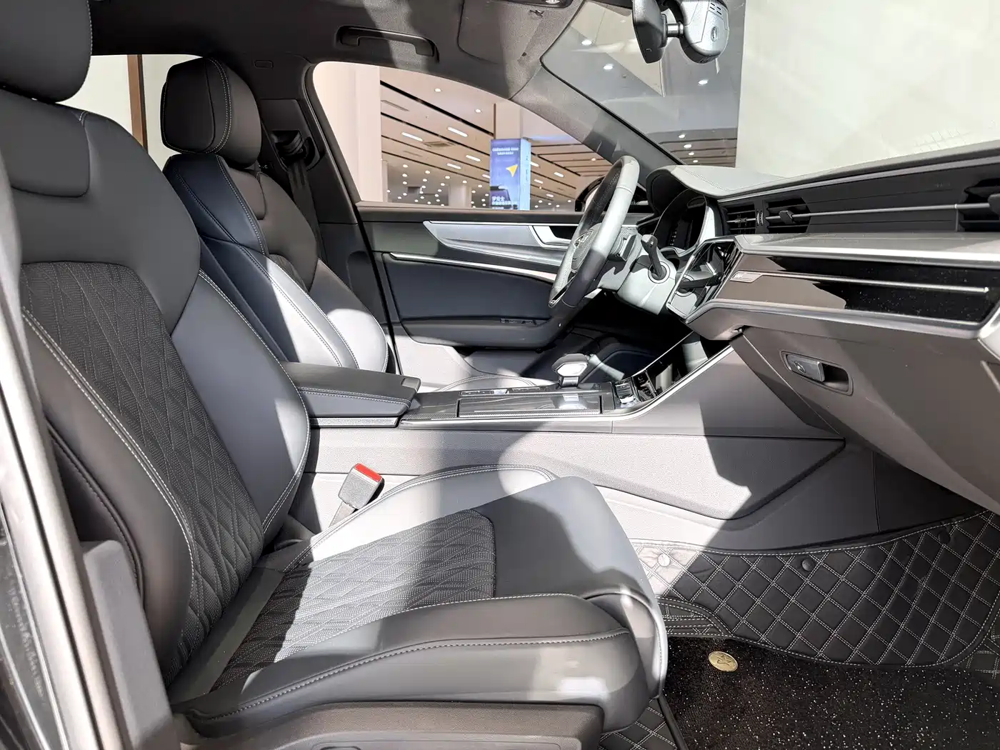 Audi A6L 2026 Model Year 45 TFSI Premium Dynamic фото 13