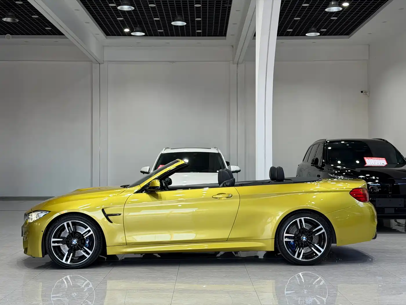BMW M4 2016 2014 M4 Convertible Coupe