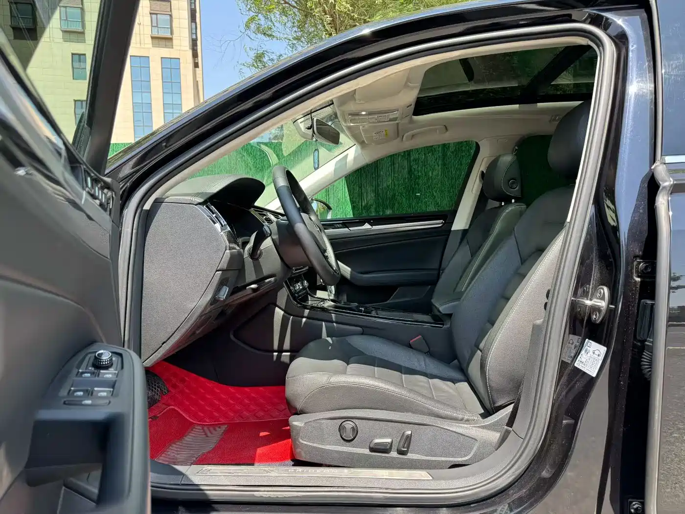 Volkswagen Phideon 2019 380TSI 2WD Business Edition China V фото 4